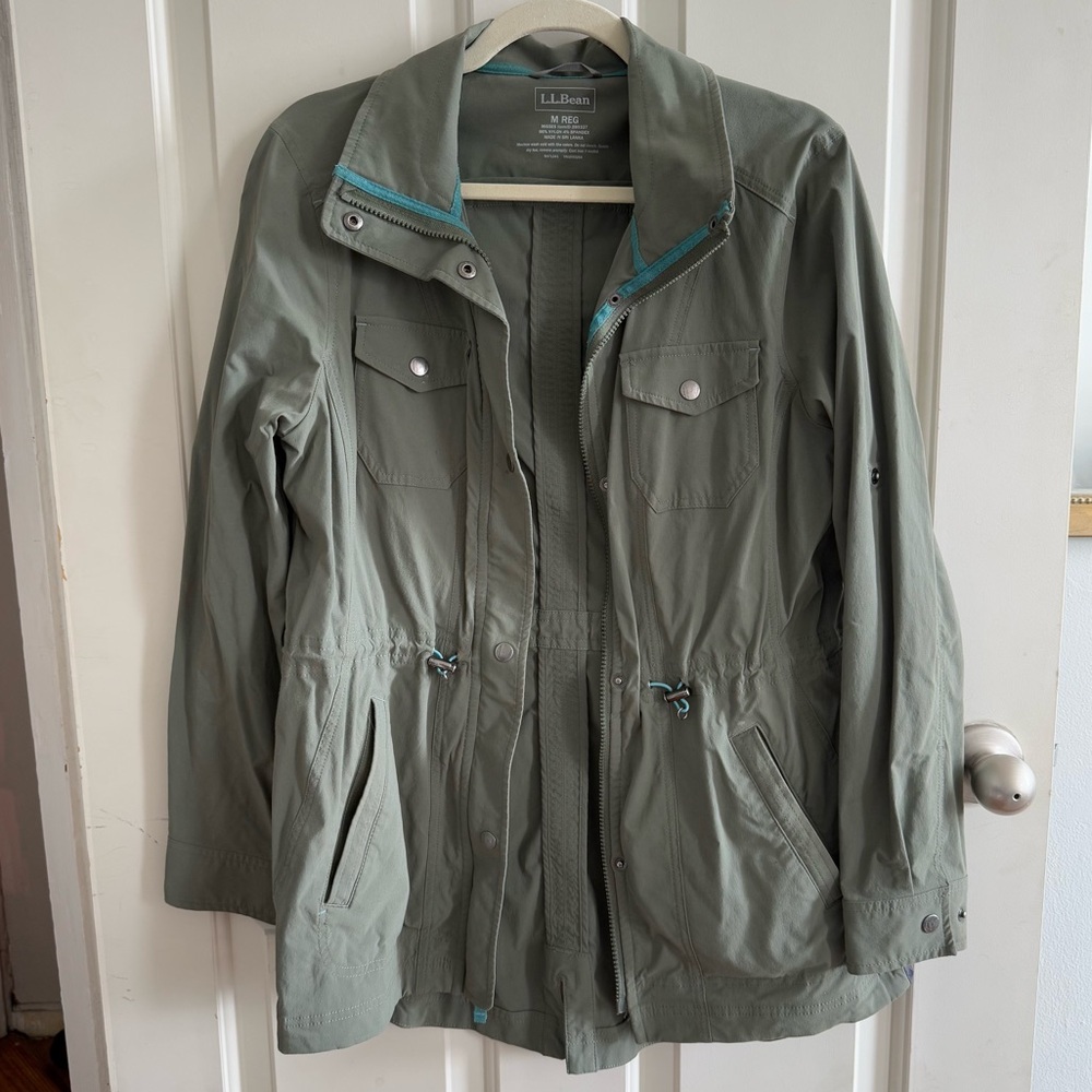 L.L. BEAN | Weather Resistant Softshell Jacket - Picture 4 of 14